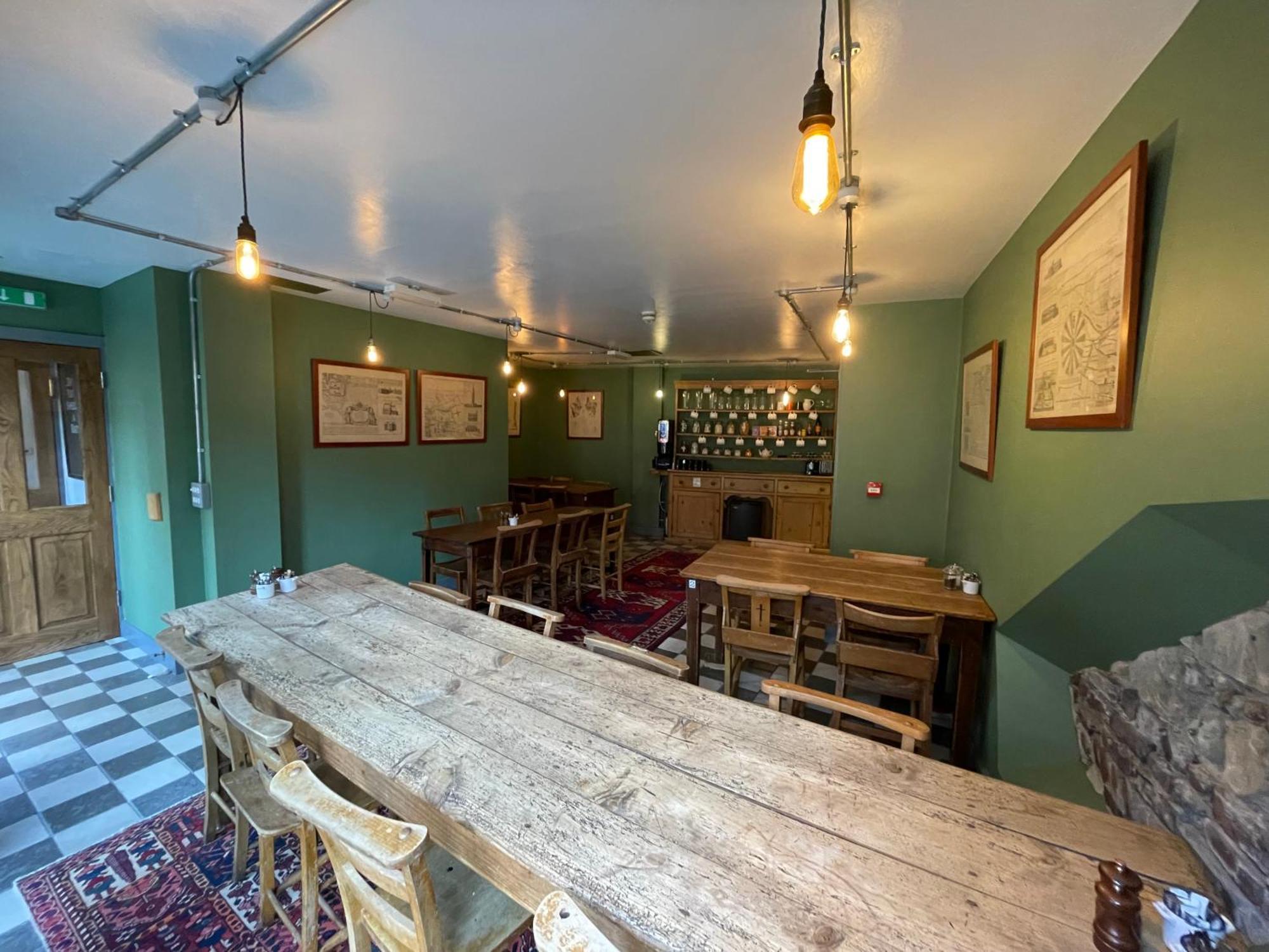 The Black Hole Inn *