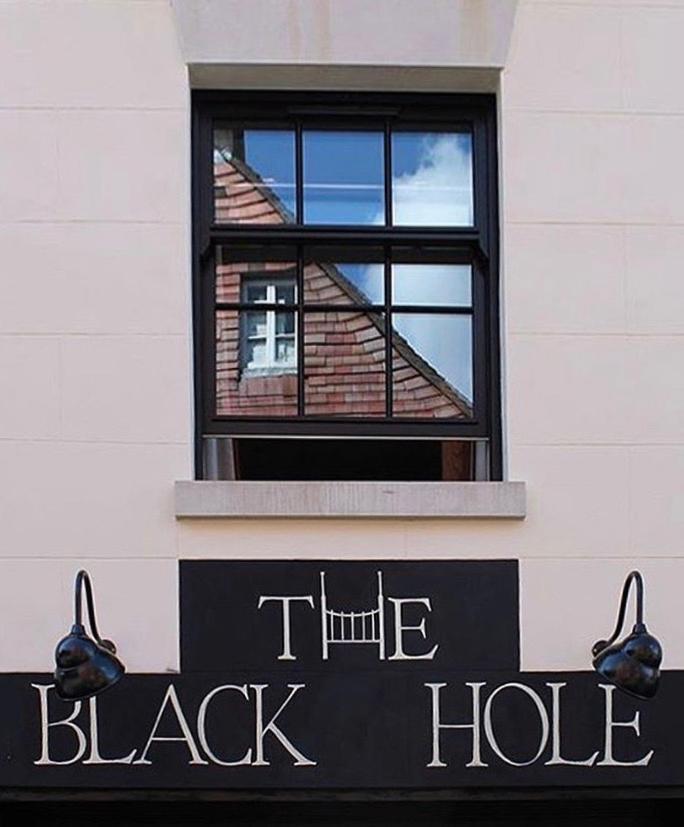 Inn The Black Hole Winchester